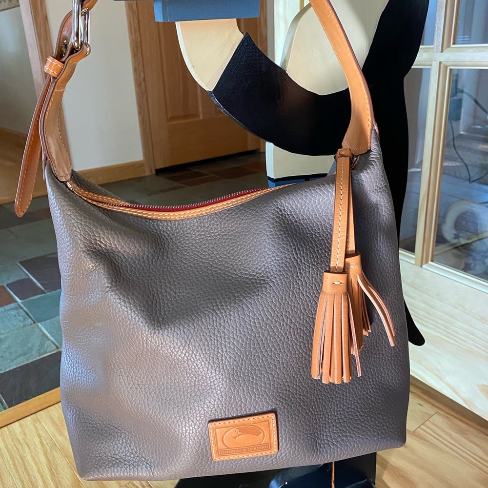 Can you believe the price? Dooney & Bourke Handbag!